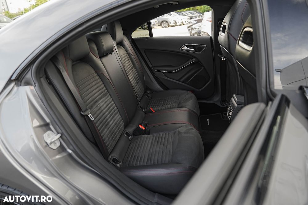 Mercedes-Benz CLA 200 d 4Matic 7G-DCT AMG Line - 11