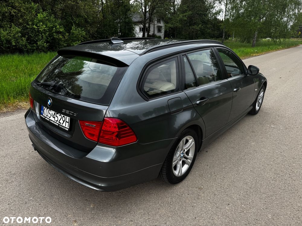 BMW Seria 3 320d DPF - 6