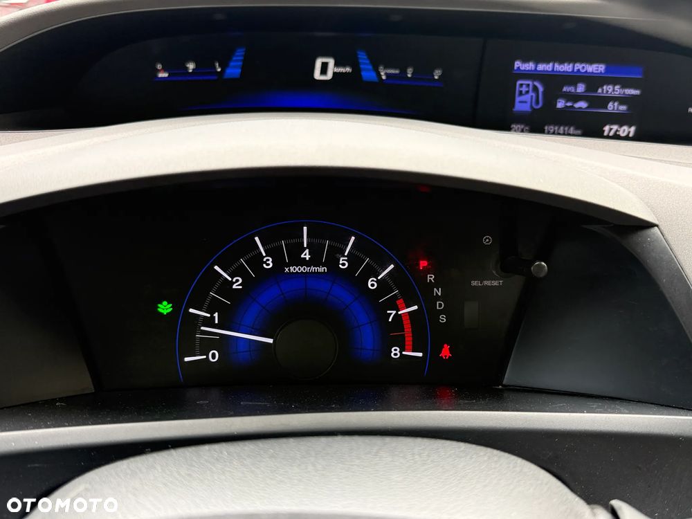 Honda Civic ver-1-8-executive - 11