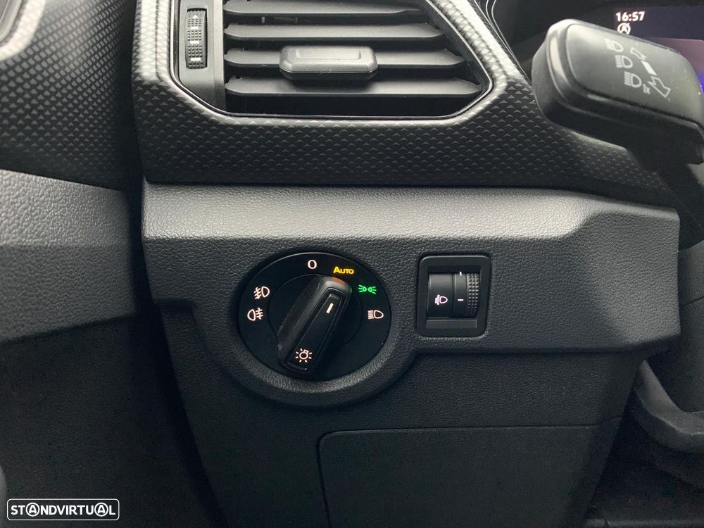 VW T-Cross 1.0 TSI Life DSG - 16