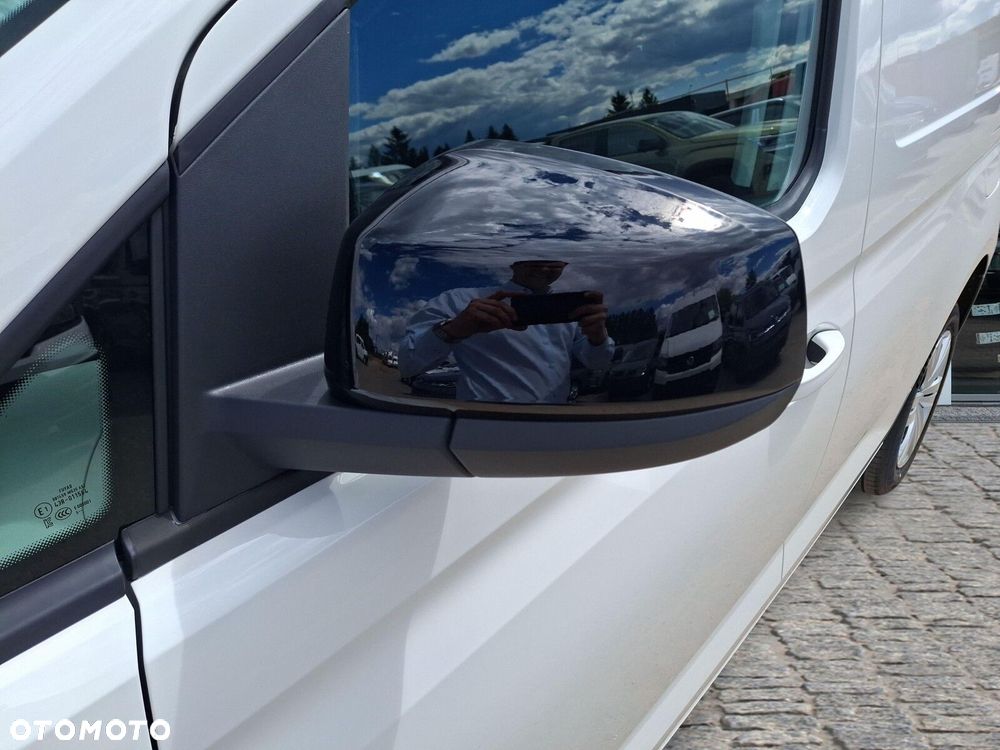 Volkswagen Caddy Cargo - 13