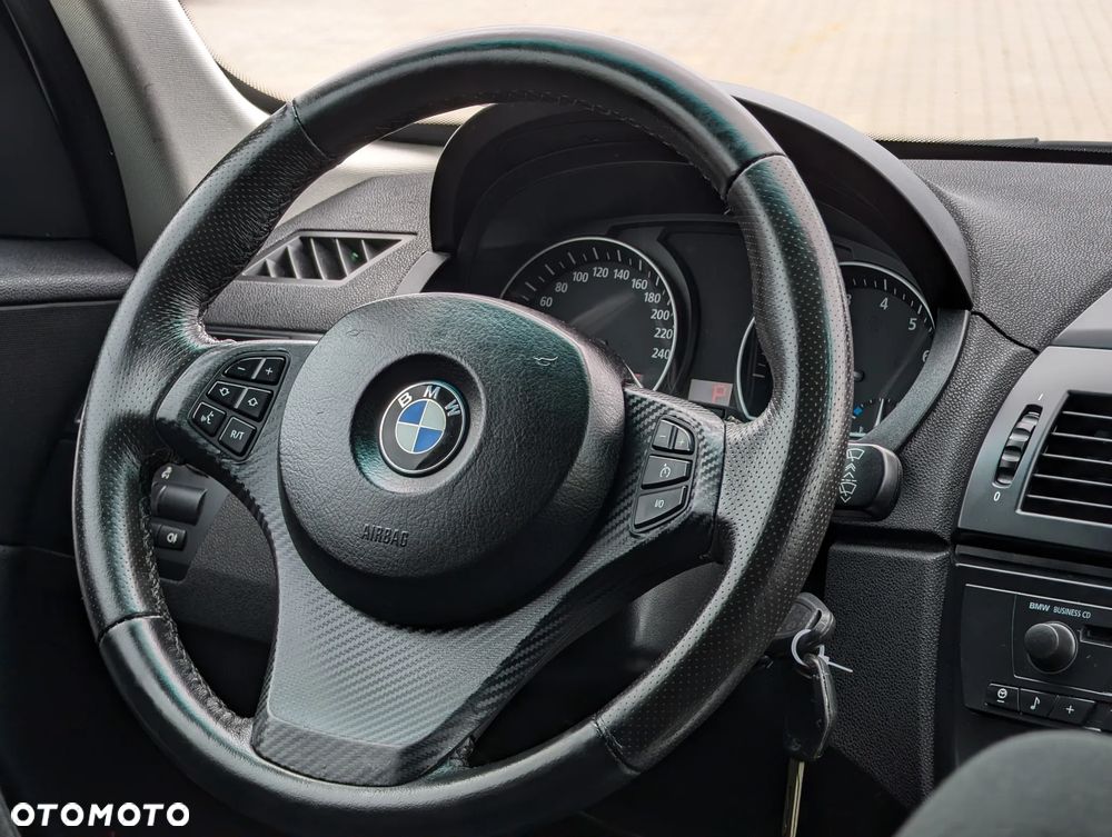 BMW X3 xDrive25i Edition Exclusive - 25