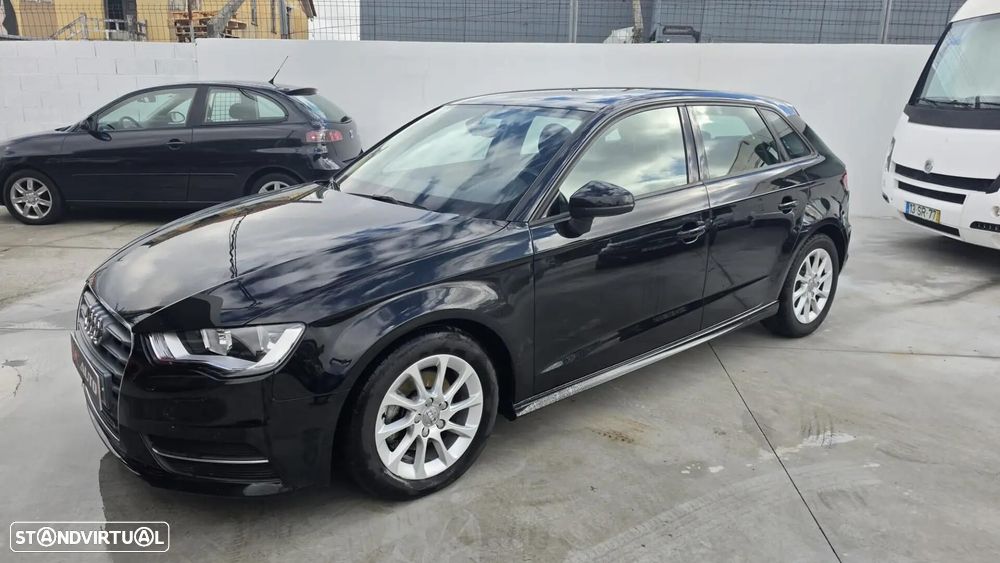 Audi A3 Sportback 1.6 TDI Advance - 1