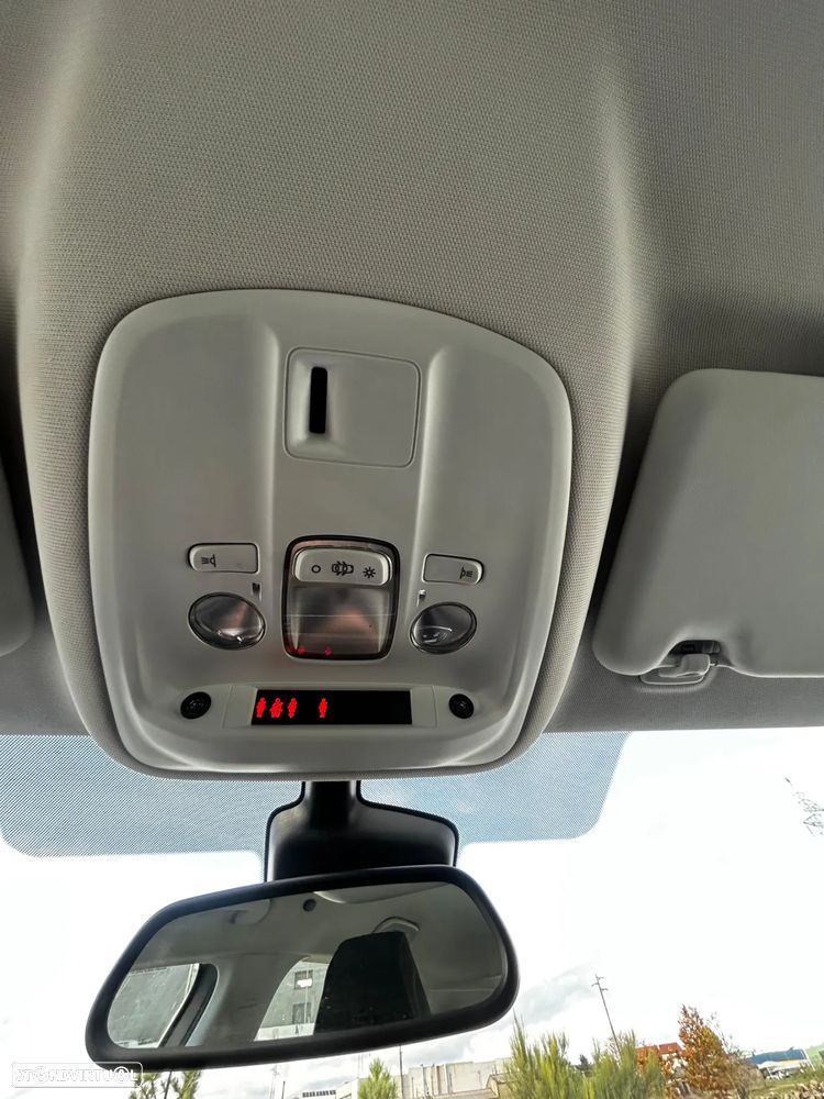 Peugeot 308 130 e-THP Stop & Start Allure - 24