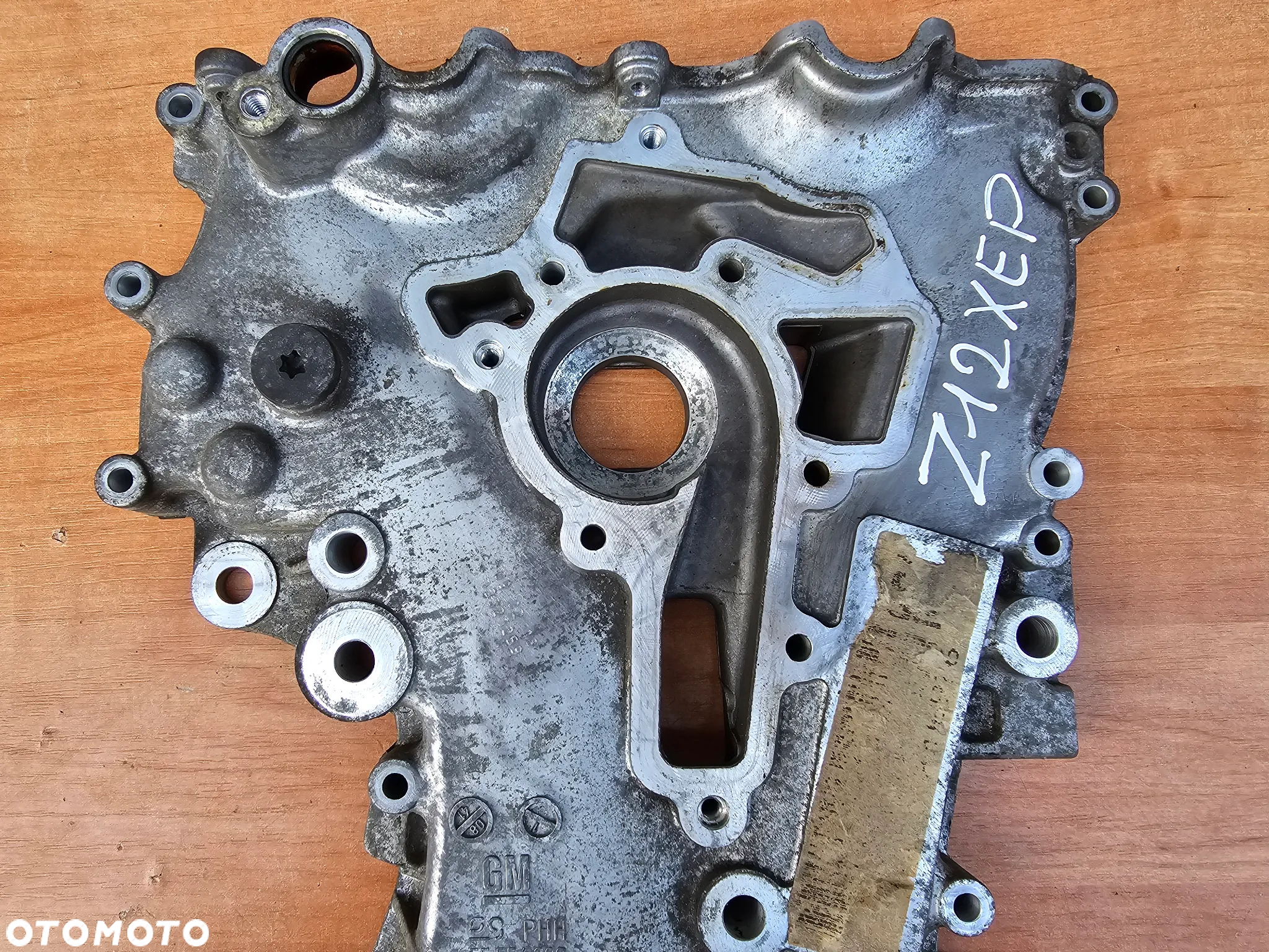 OBUDOWA OSŁONA ROZRZĄDU POMPA OLEJU OPEL MERIVA A CORSA D ASTRA G H COMBO TIGRA B AGILA 1.2 Z12XEP 1.4 Z14XEP 55556309 - 3