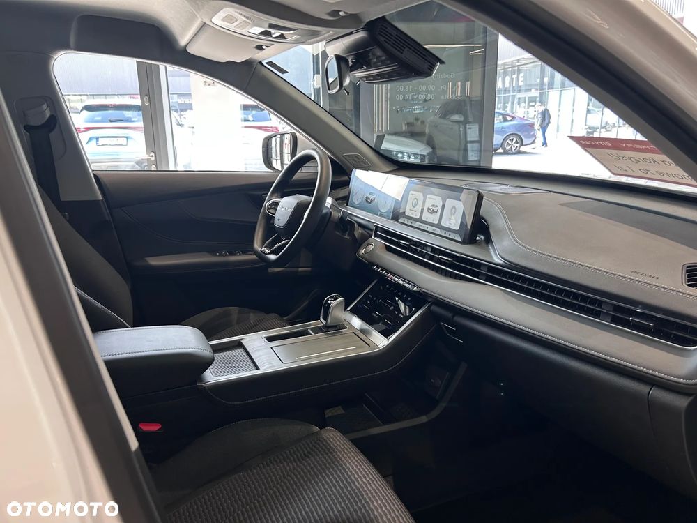 Chery Tiggo 4 1.5 GDI HEV Essential DHT - 18