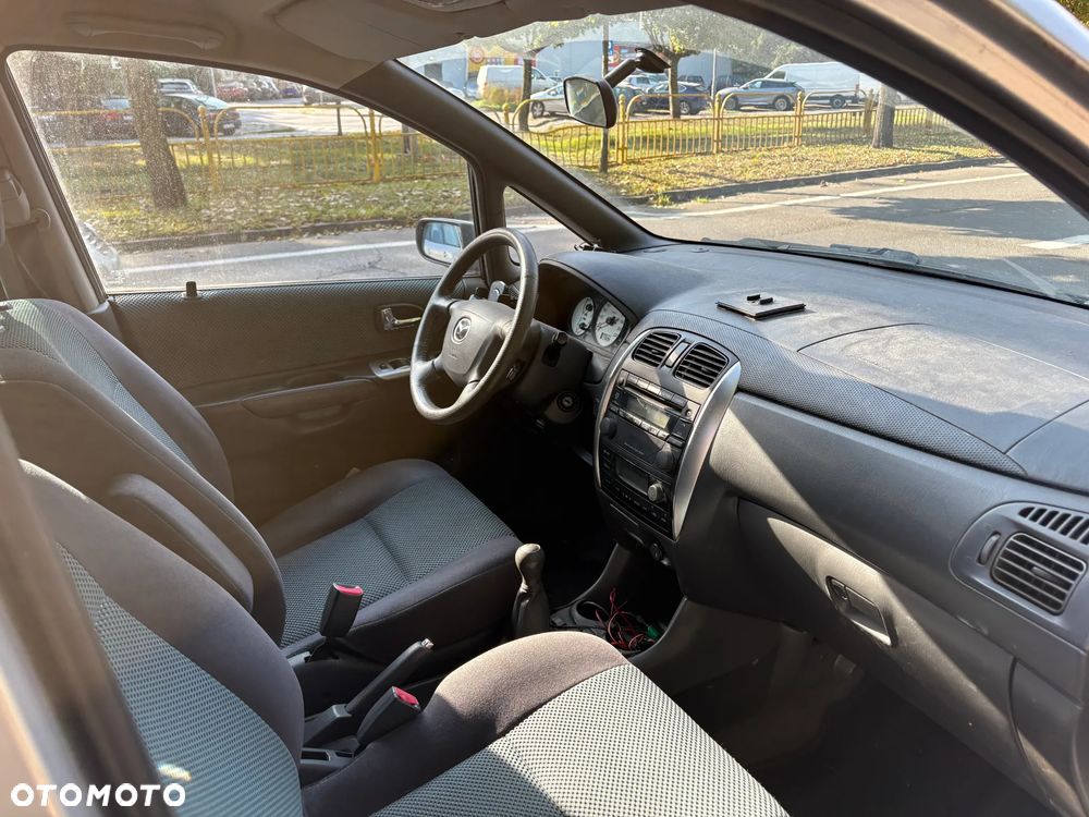 Mazda Premacy 2005 photo 3