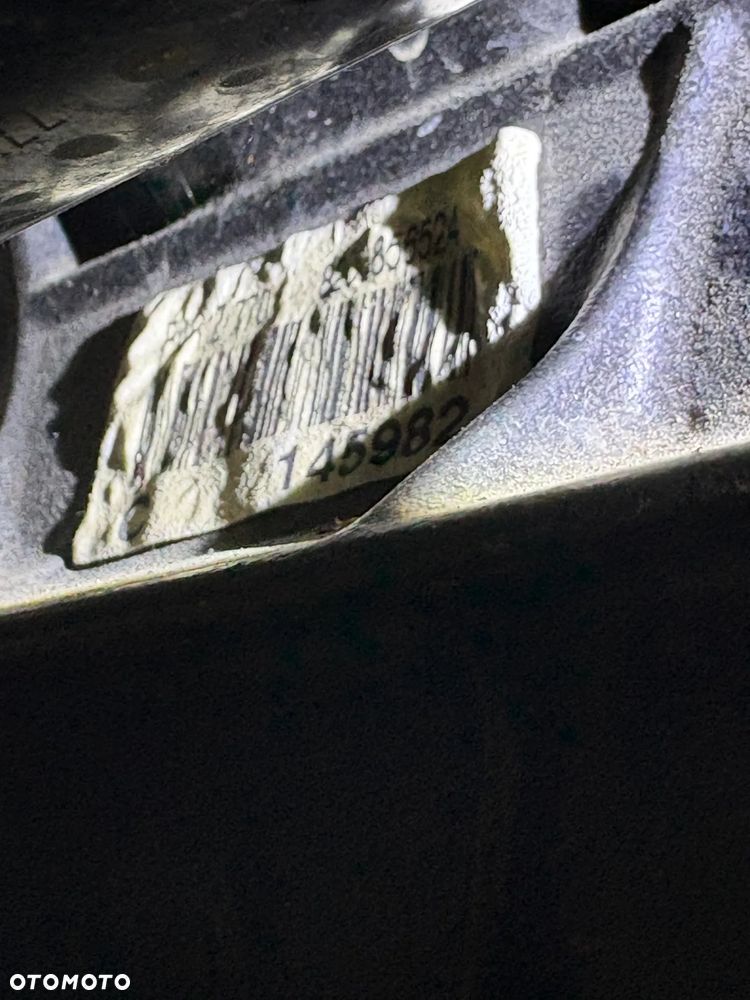 Silnik Renault 2.0 F4R (770) z przekładnią 6 biegów ND0 (015) - A062017 - 8