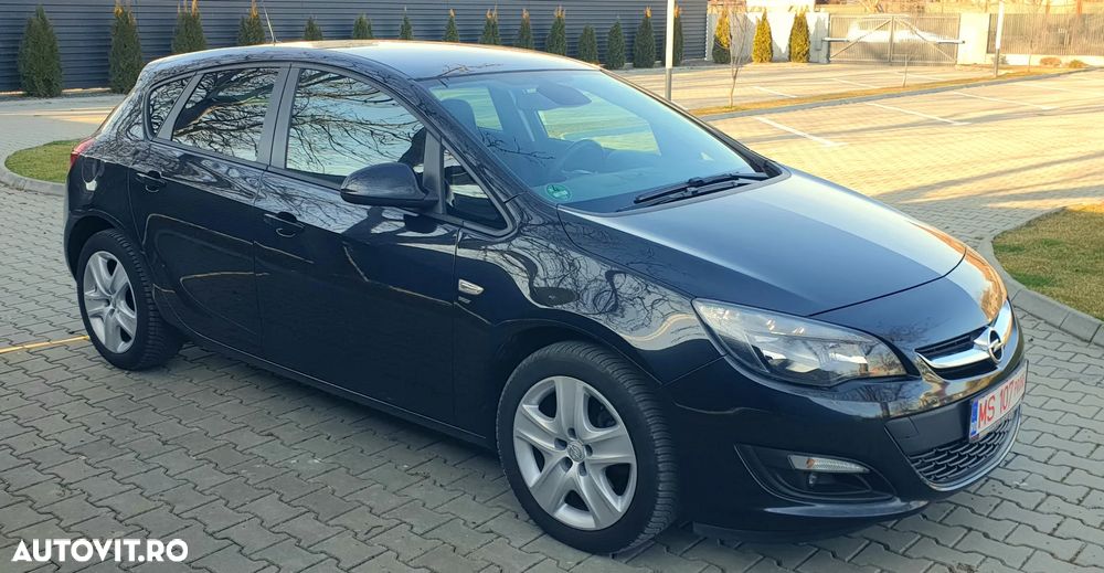 Opel Astra 1.7 CDTI DPF ENERGY - 3