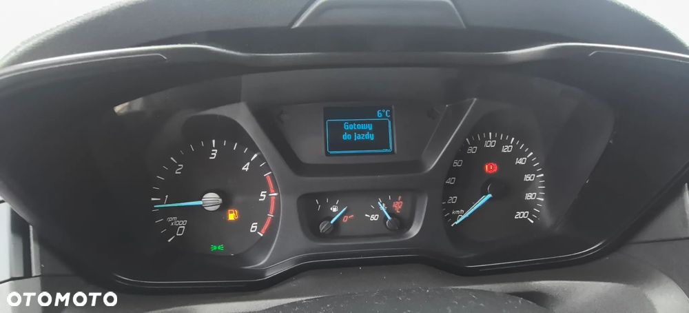 Ford Transit - 28
