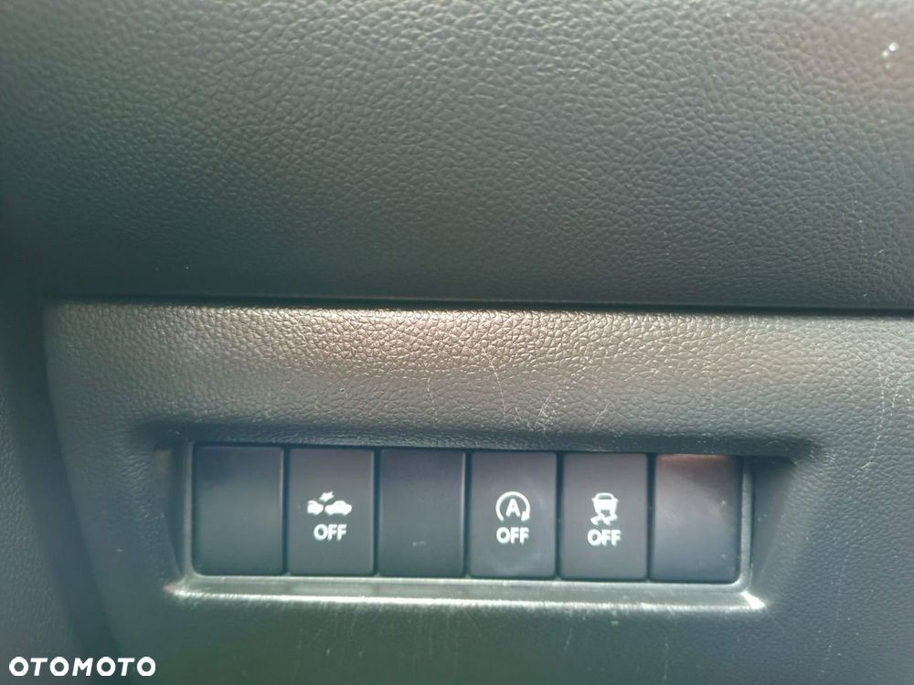 Suzuki Swift 1.2 Dualjet SHVS Premium - 19
