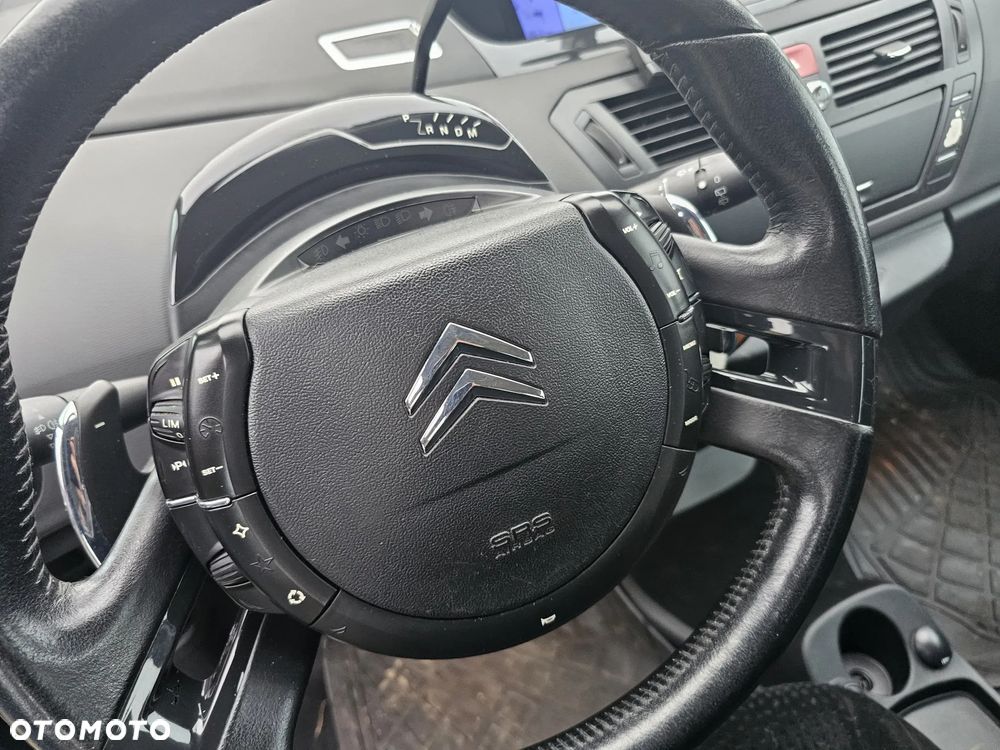 Citroën C4 Grand Picasso 2.0 16V 7-Sitzer EGS6 Exclusive - 12