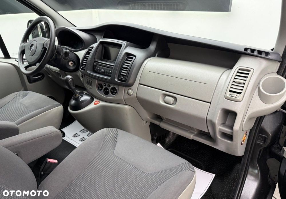 Opel Vivaro L2H1 Easytronic Life Cosmo - 17