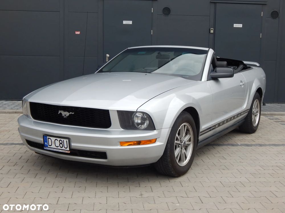 Ford Mustang - 3