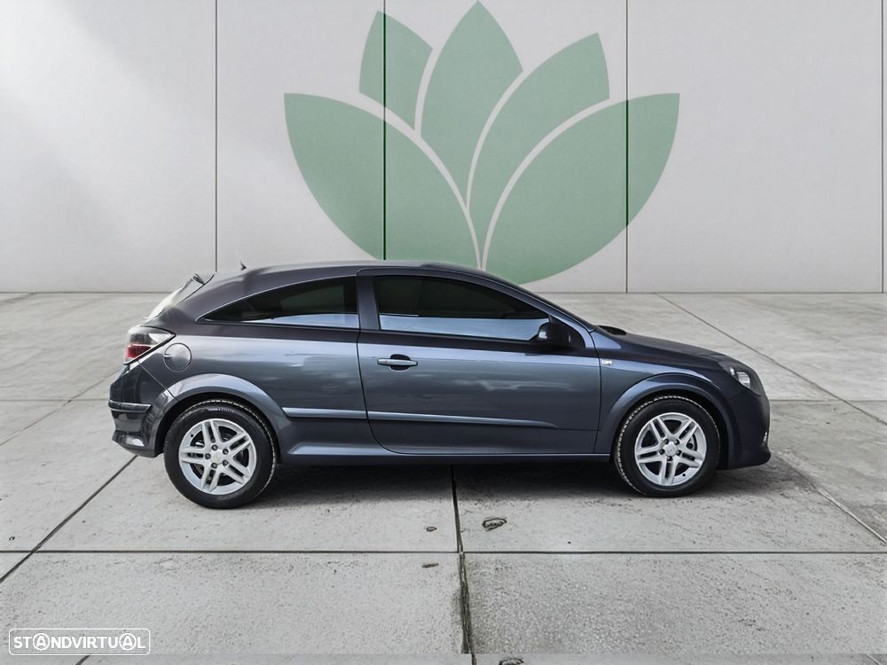 Opel Astra GTC 1.9 CDTI - 5