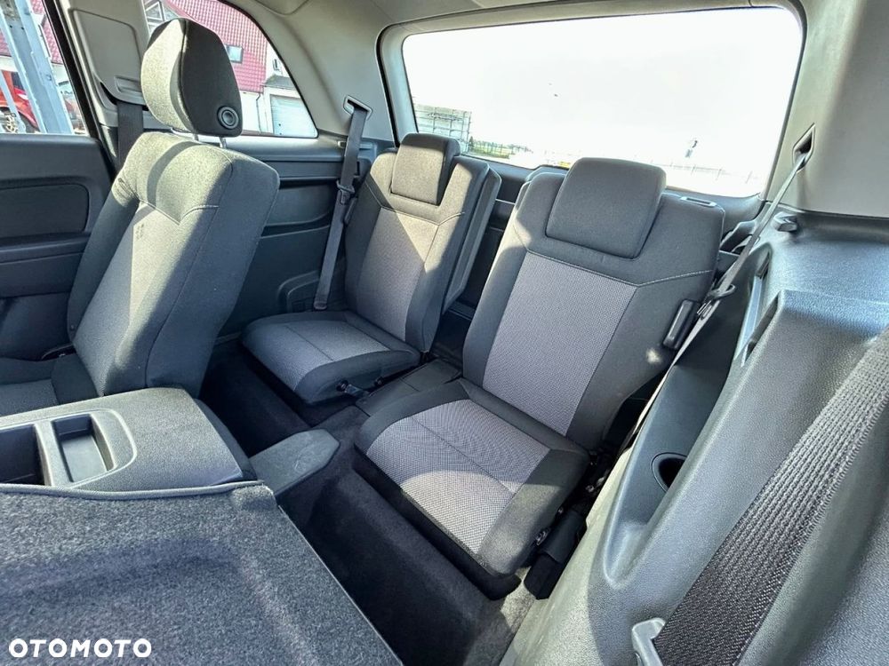 Opel Zafira - 12