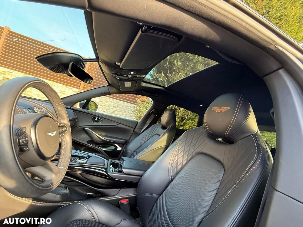 Aston Martin DBX Standard - 13