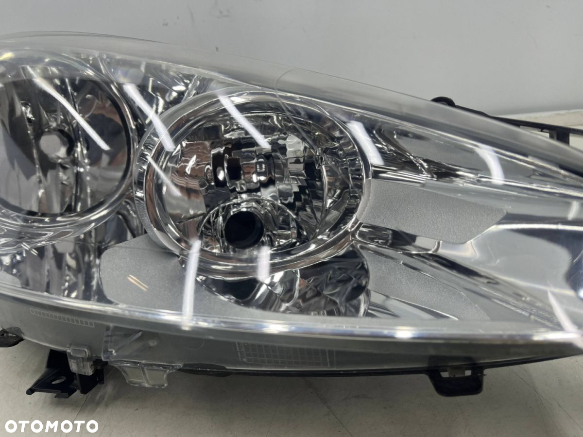 Lampa reflektor Peugeot 308 I T7 Lift 11-13r. Peugeot RCZ Lift PRAWA przednia zwykła H7 9674039780 - 4