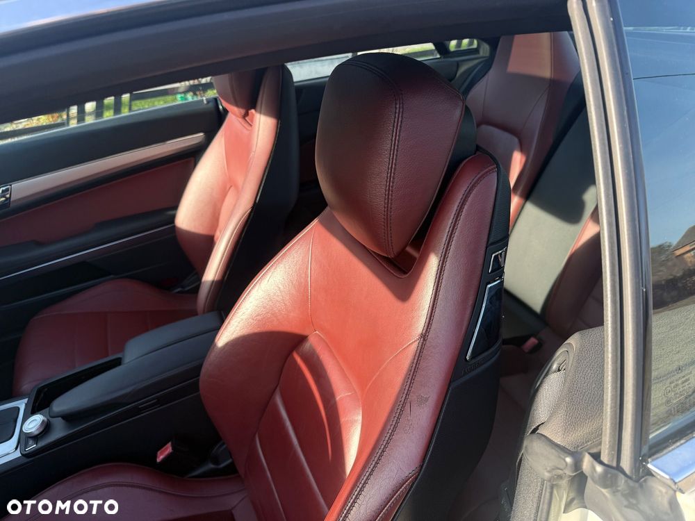 Mercedes-Benz Klasa E 350 Elegance Sport Edition - 22