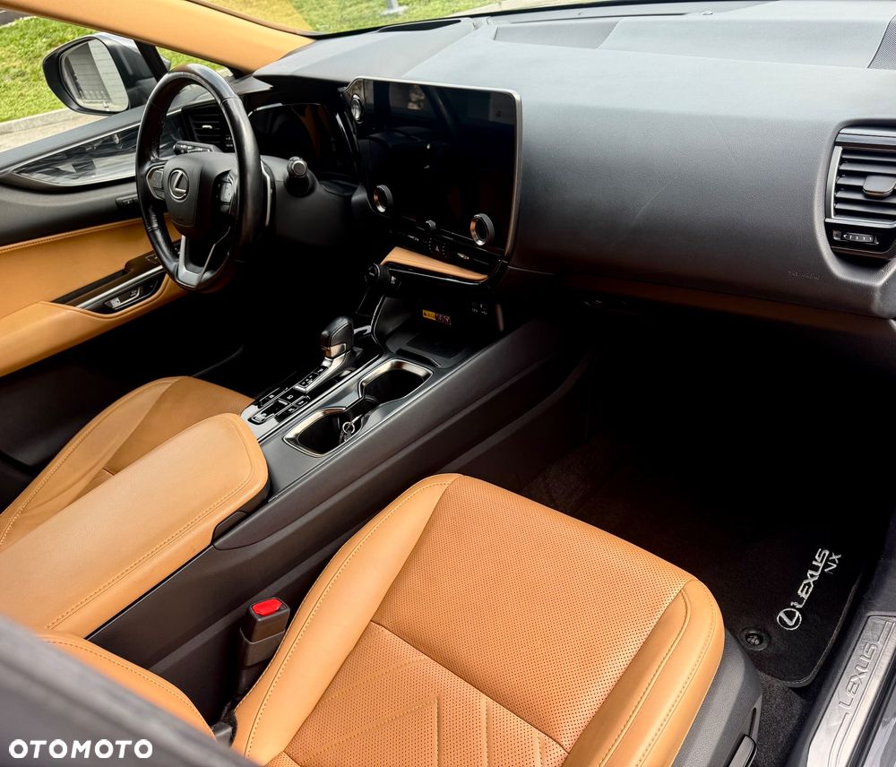 Lexus NX 350h Prestige AWD - 17