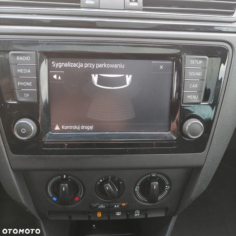 Skoda RAPID 1.2 TSI (Green tec) Ambition - 10