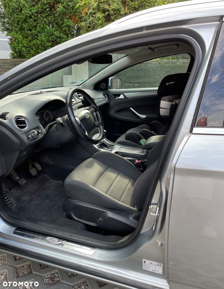 Ford Mondeo 2.0 TDCi Titanium - 26