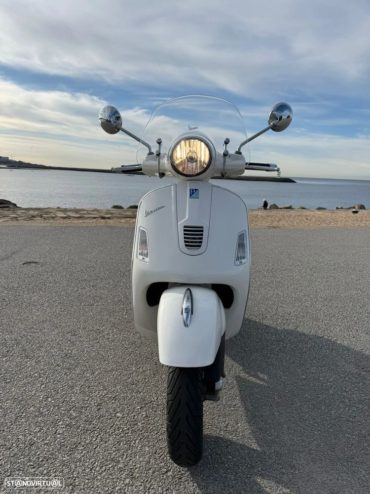 Vespa GTS Super GTS 300 ie - 5