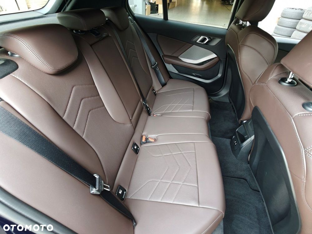 BMW Seria 1 - 12
