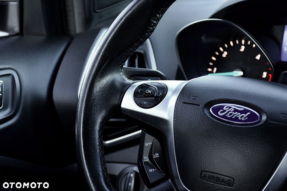 Ford Kuga 2.0 TDCi 4x4 Individual - 21