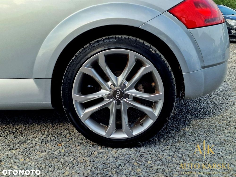 Audi TT Coupé - 7