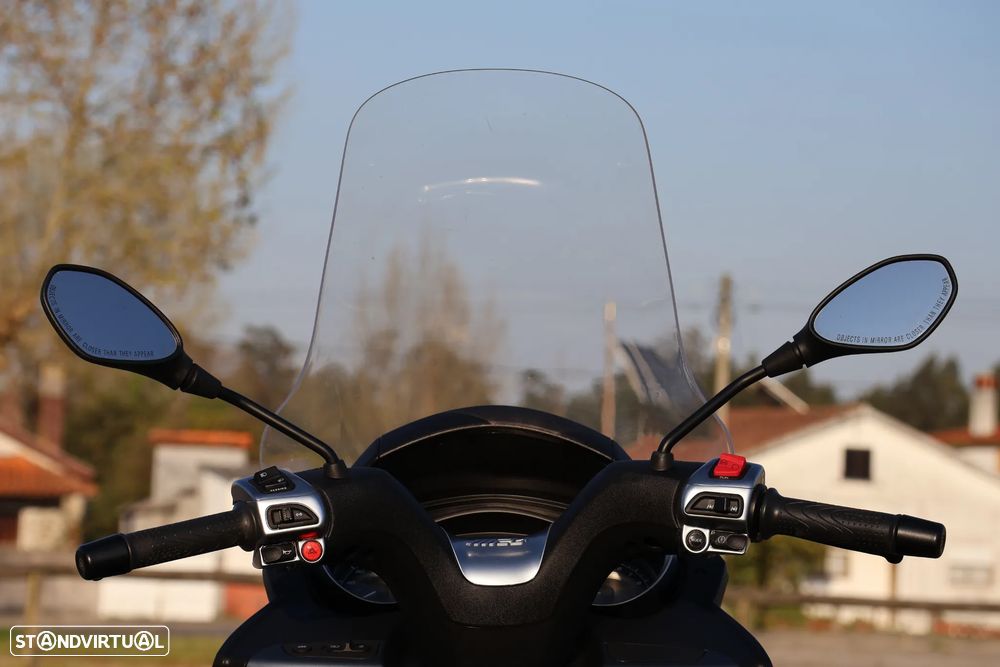 Piaggio MP3 300 hpe - 12