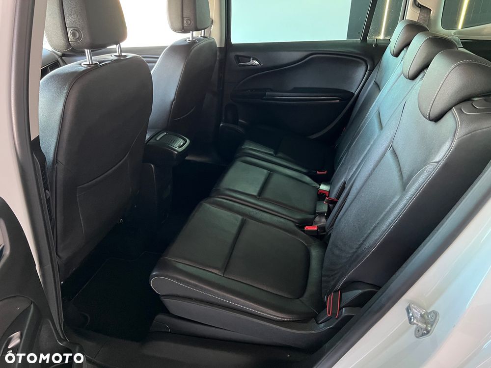 Opel Zafira - 27