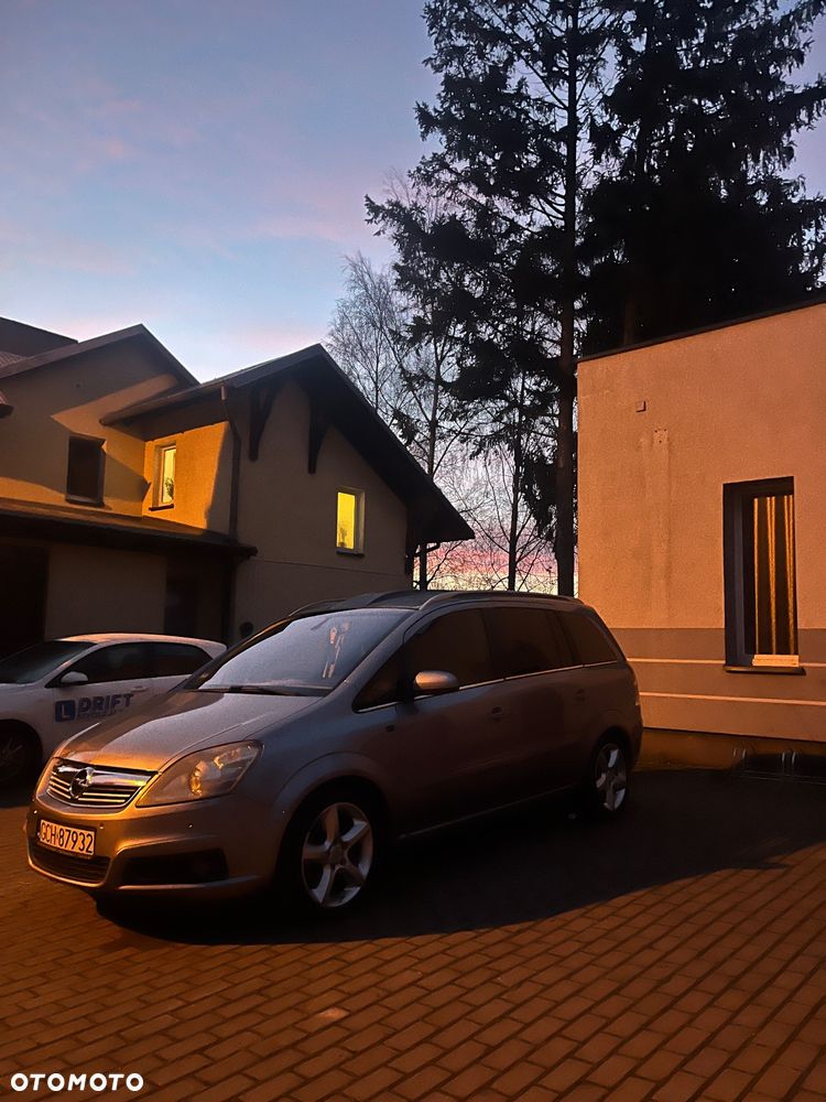 Opel Zafira 1.9 CDTI Cosmo ActiveSelect - 12