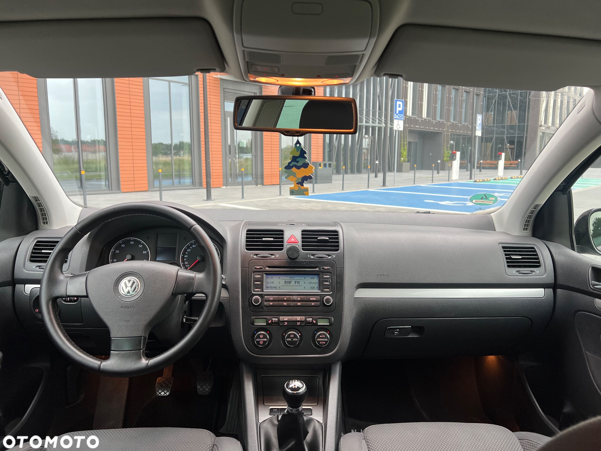 Volkswagen Golf V 1.6 Trendline - 15