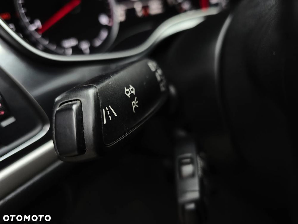 Audi A6 Avant 2.0 TDI ultra S tronic - 21