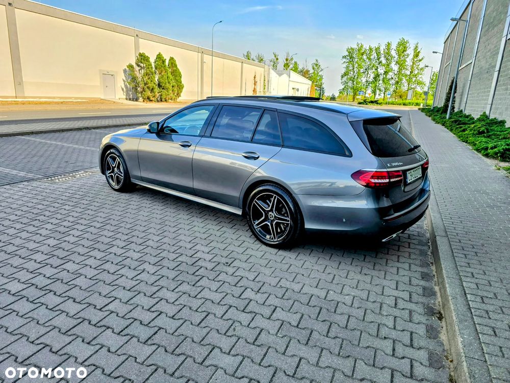 Mercedes-Benz Klasa E 300 de 9G-TRONIC AMG Line - 14