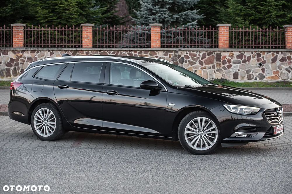 Opel Insignia 2.0 T 4x4 Exclusive S&S - 9