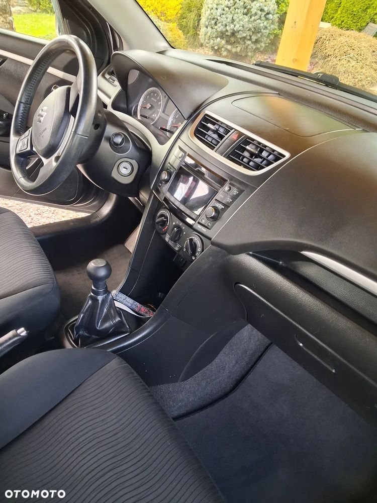 Suzuki Swift 1.2 4x4 Club - 6