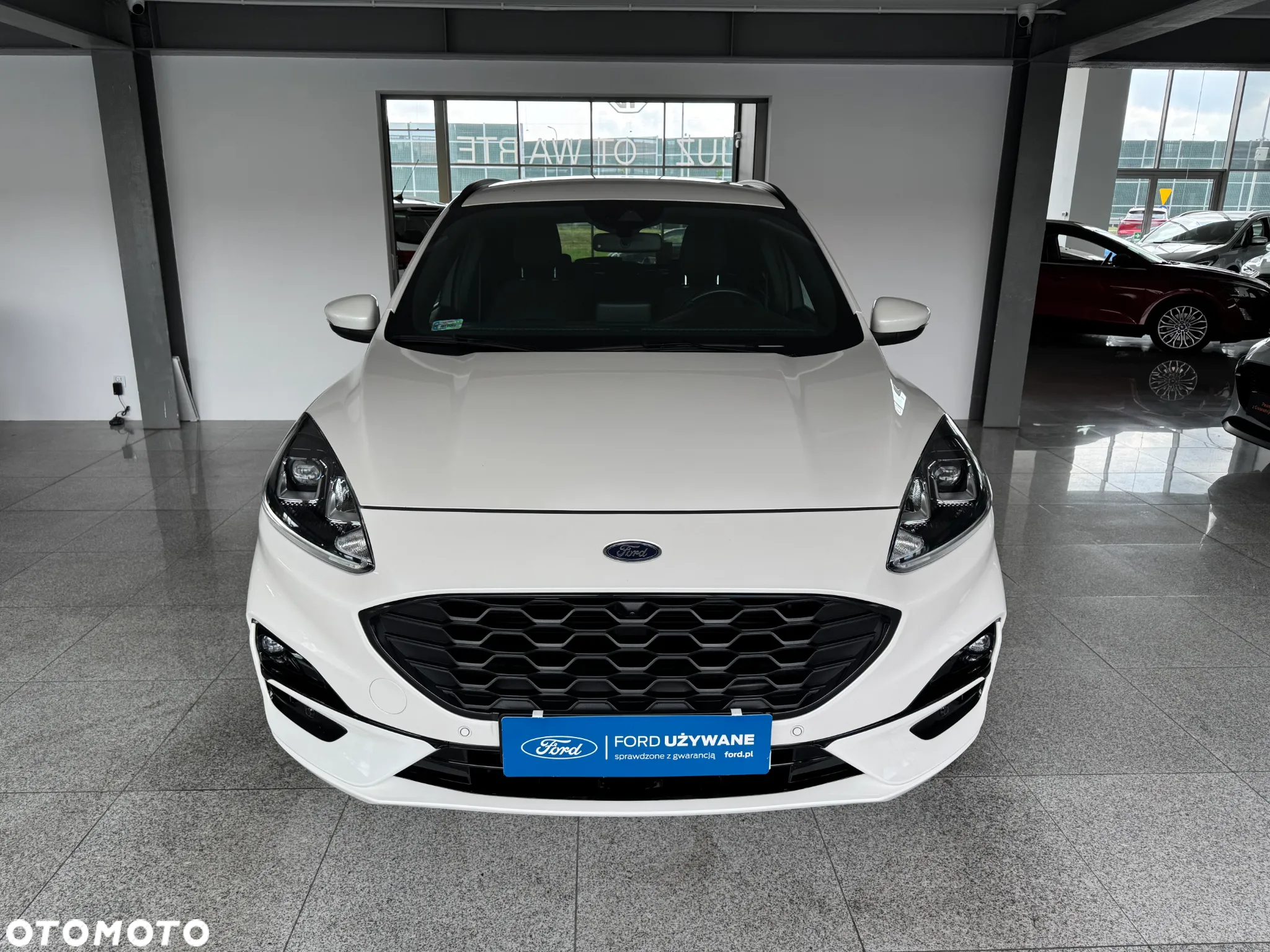 Ford Kuga 1.5 EcoBoost FWD ST-Line X - 6