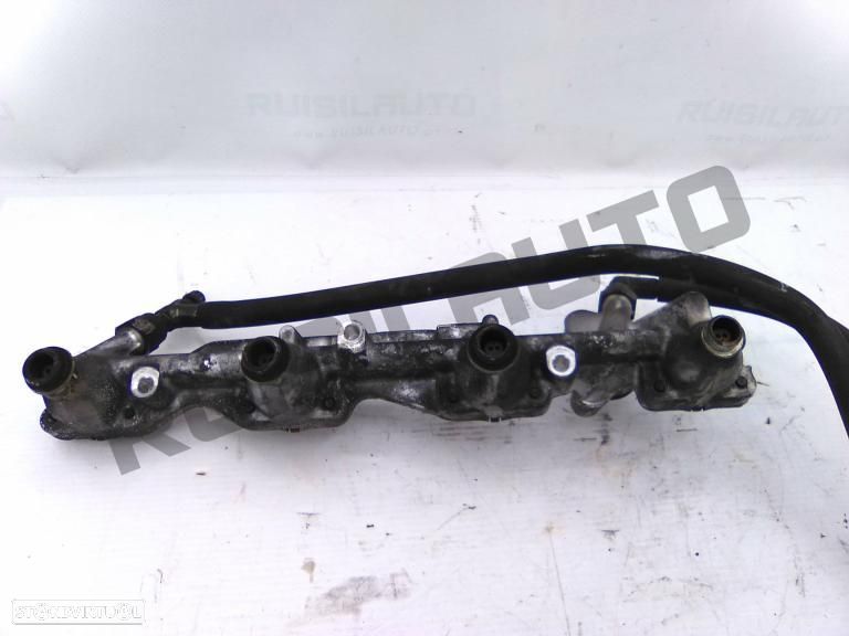 Régua /rampa De Injetores  Ford Mondeo Ii [1996_2000] 1.8 I - 2