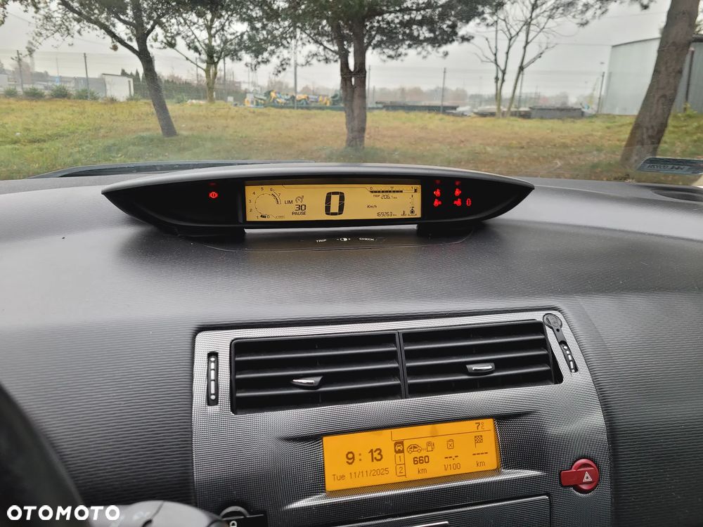 Citroën C4 - 7