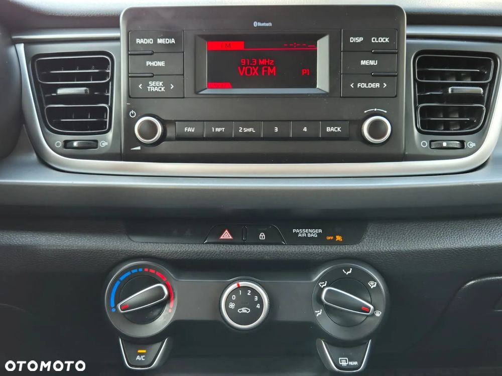 Kia Rio 1.2 M - 32