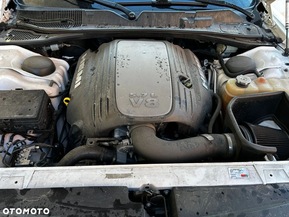 Dodge Challenger - 22