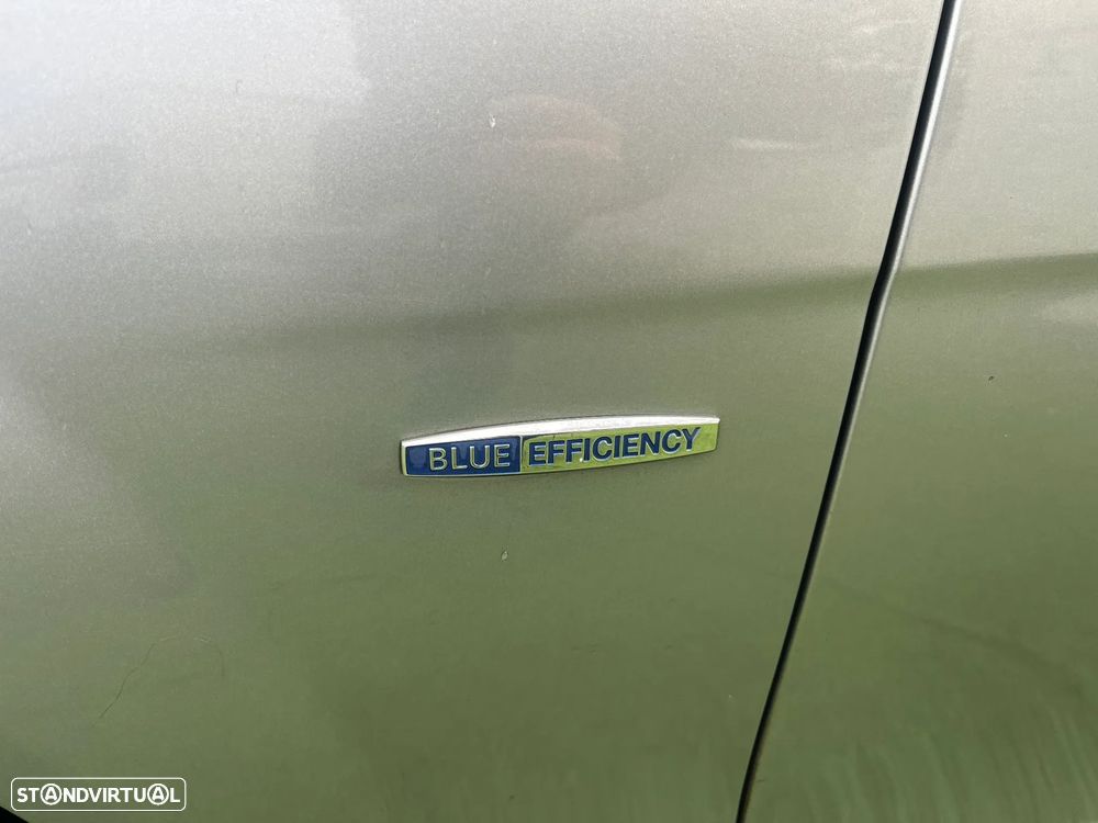 Mercedes-Benz C 200 - 5