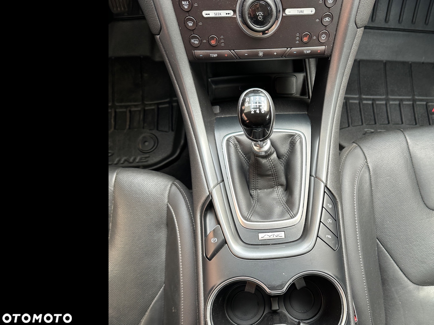 Ford Mondeo - 23