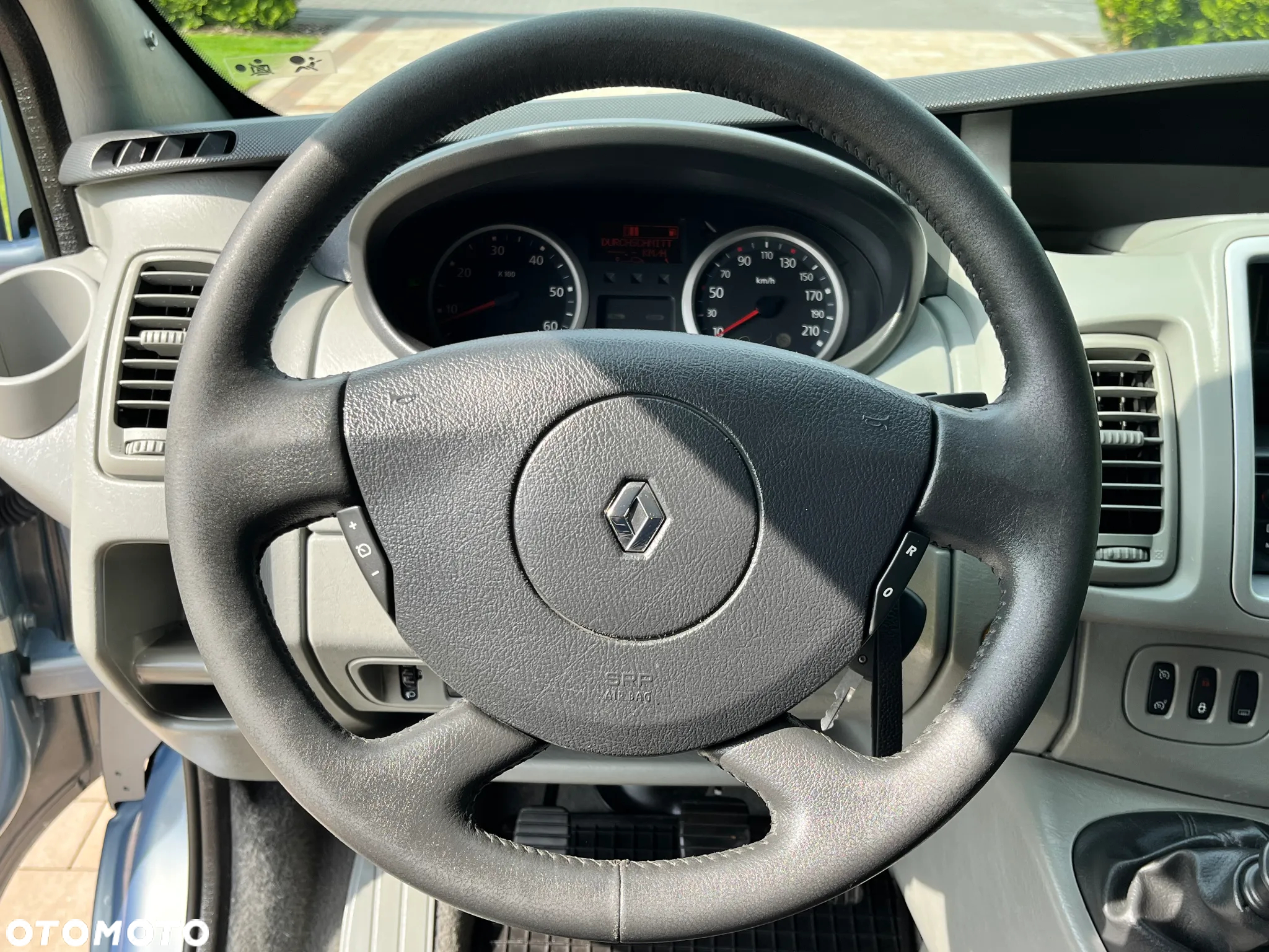 Renault Trafic L1H1 Passenger Lux - 22