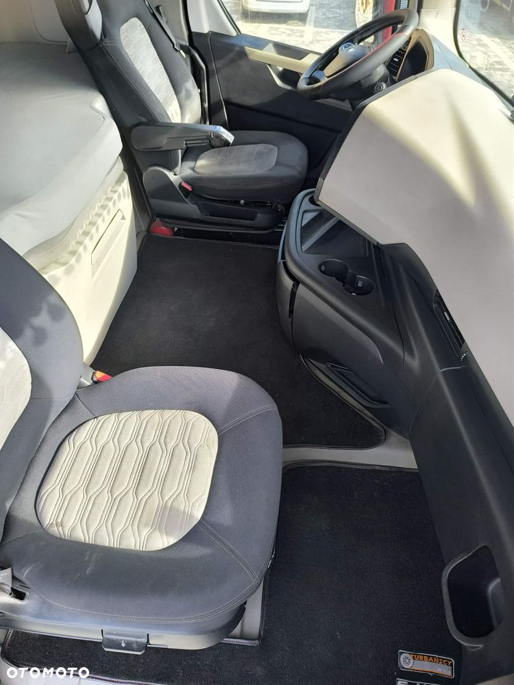 Ford F-Max - 23