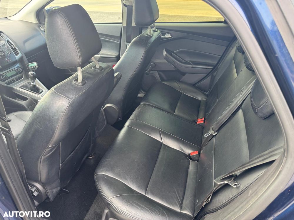 Ford Focus - 4