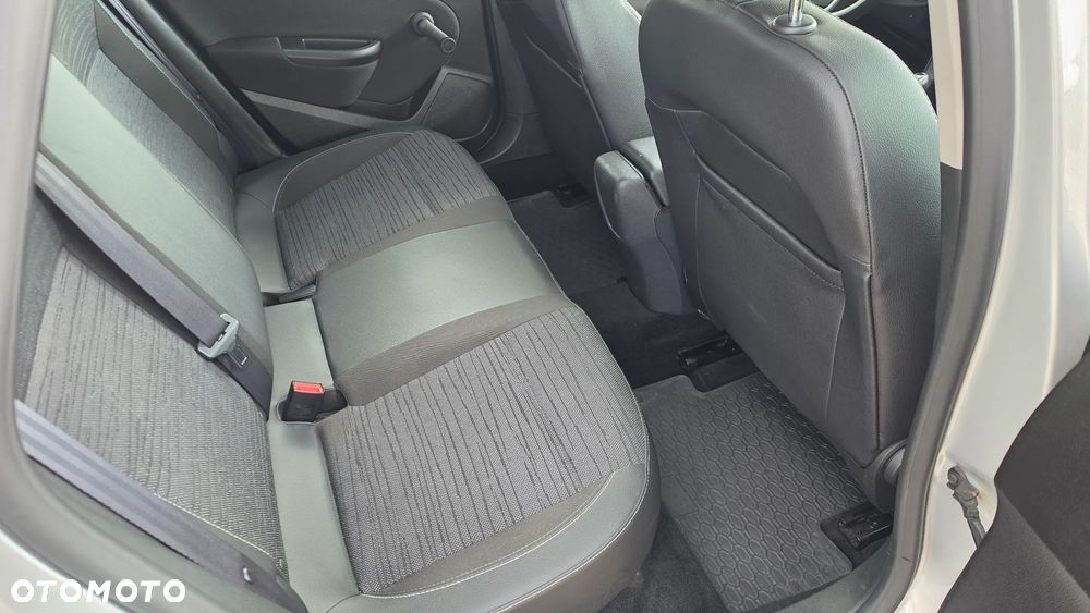 Opel Astra 1.6 Active EU6 - 29