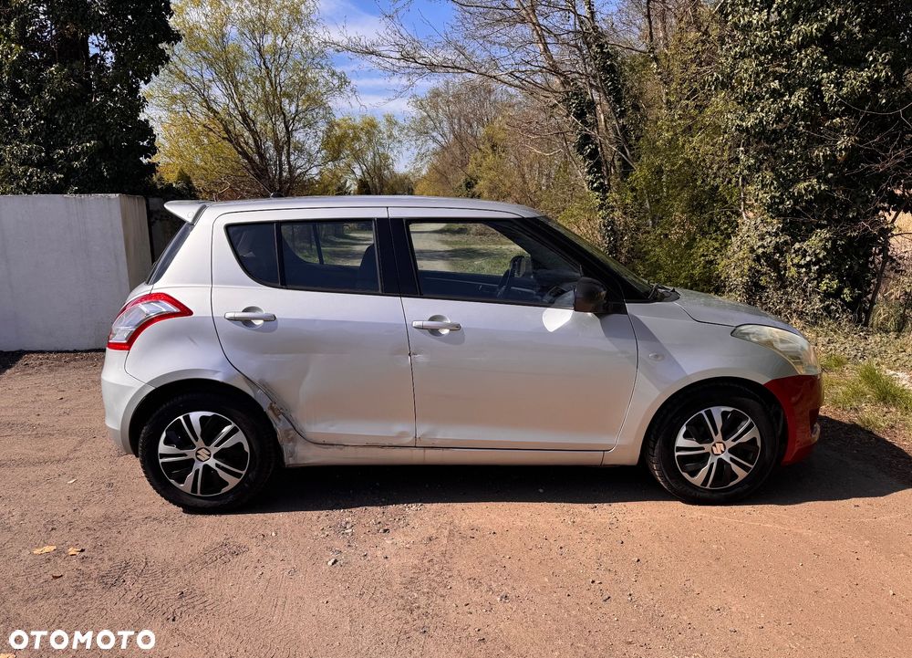 Suzuki Swift - 32